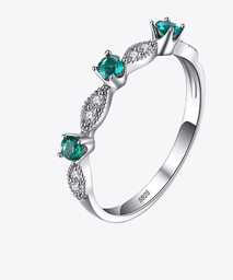 Leaf Ban Earring Green